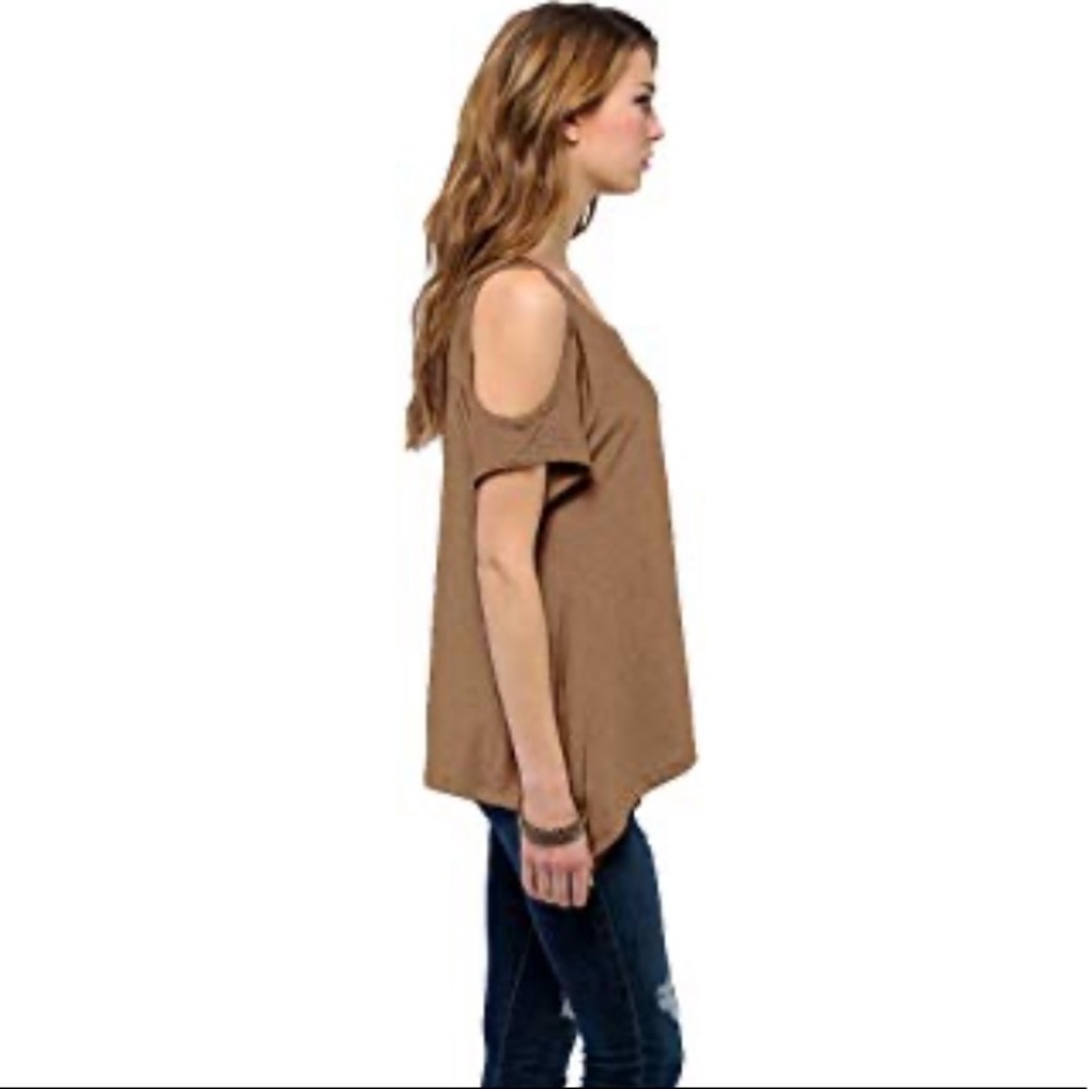 Tan blouse - Picture 3 of 5
